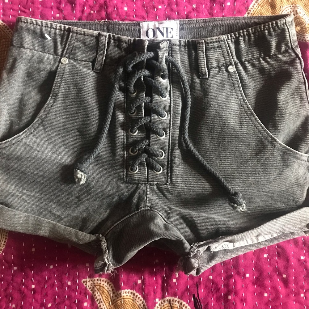 ONE TEASPOON SUPER FREAKS LACE UP DENIM SHORTS